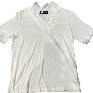 White Short Sleeve Blouse with Pleated Collar Detail – SK Collection